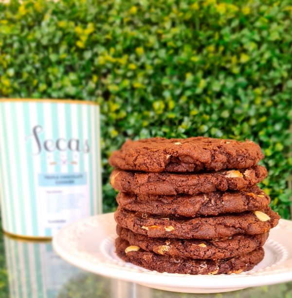 triple chocolate cookies na latinha tecas